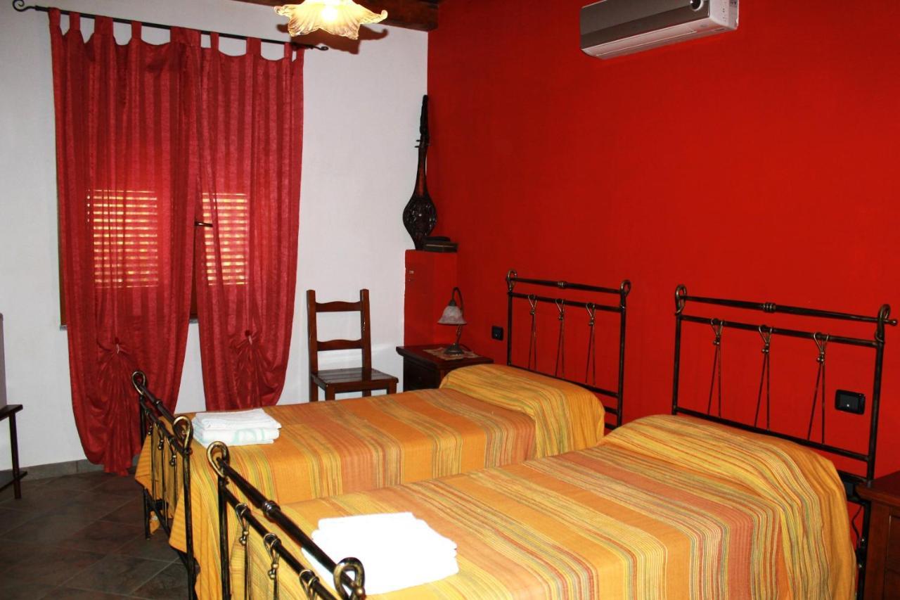 B&B Funtanadetalia Olmedo Exterior foto